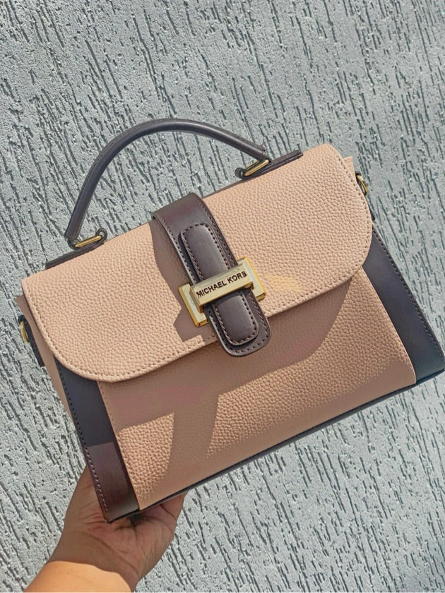 Bolsa Mk com alça tiracolo